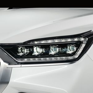 pic showroom detail rexton 11
