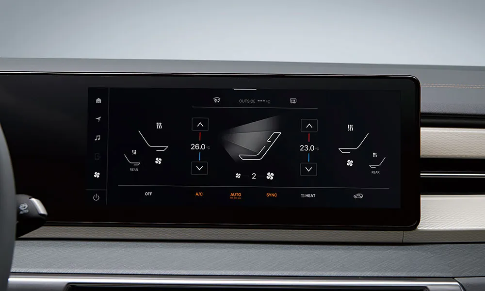 pic showroom torres hybrid 16